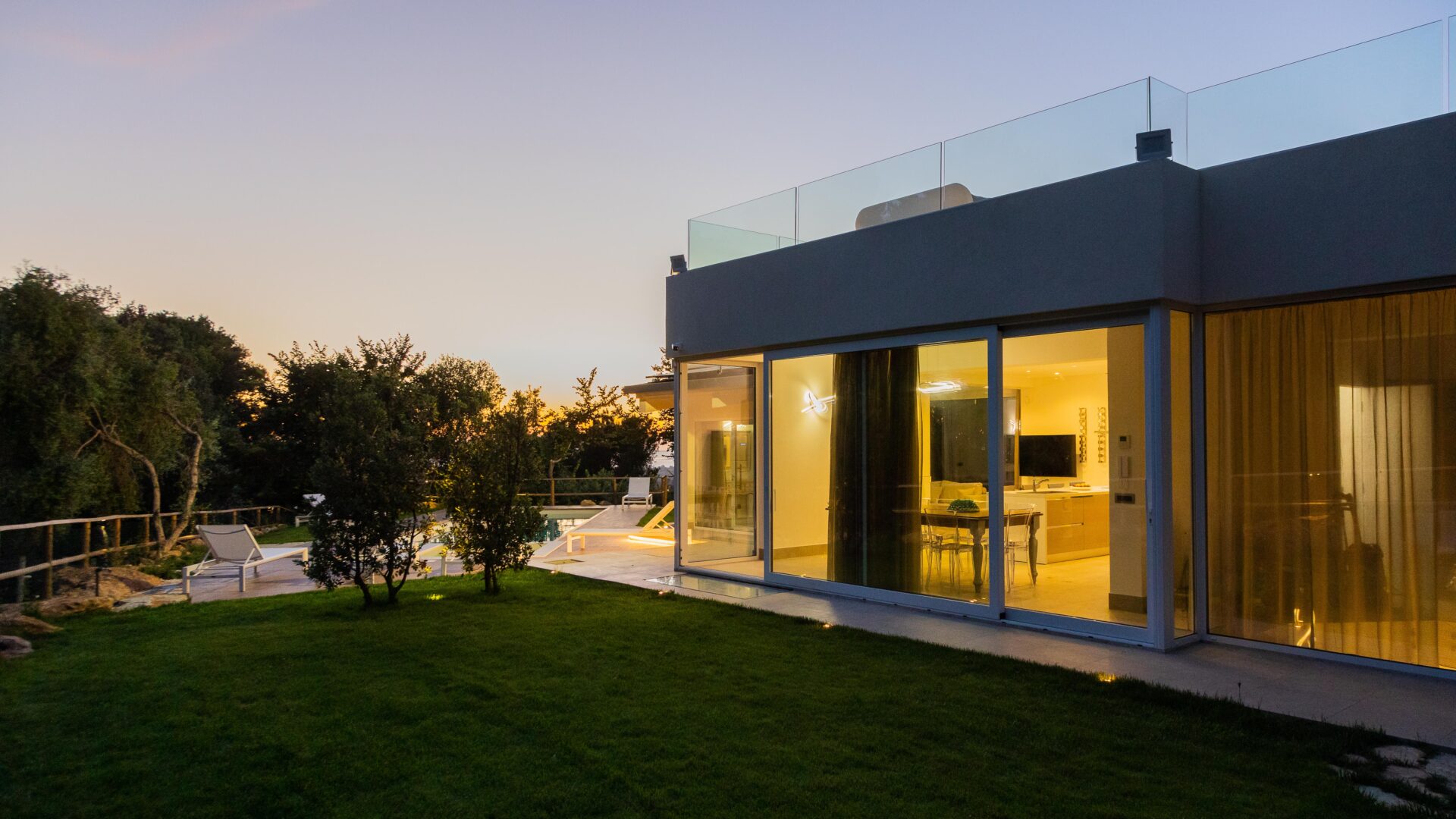 Villa Ferla Verde's outdoor at the sunset