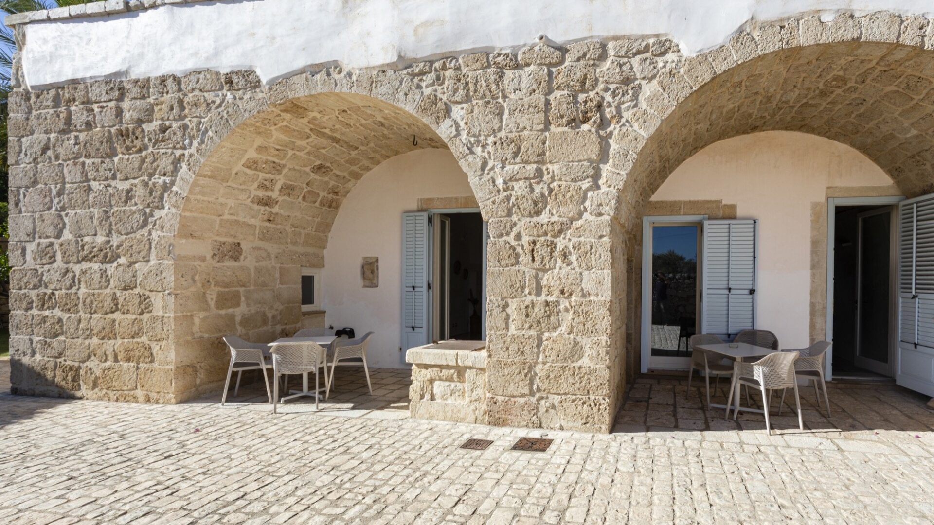 The outdoor of Antica Torre 14