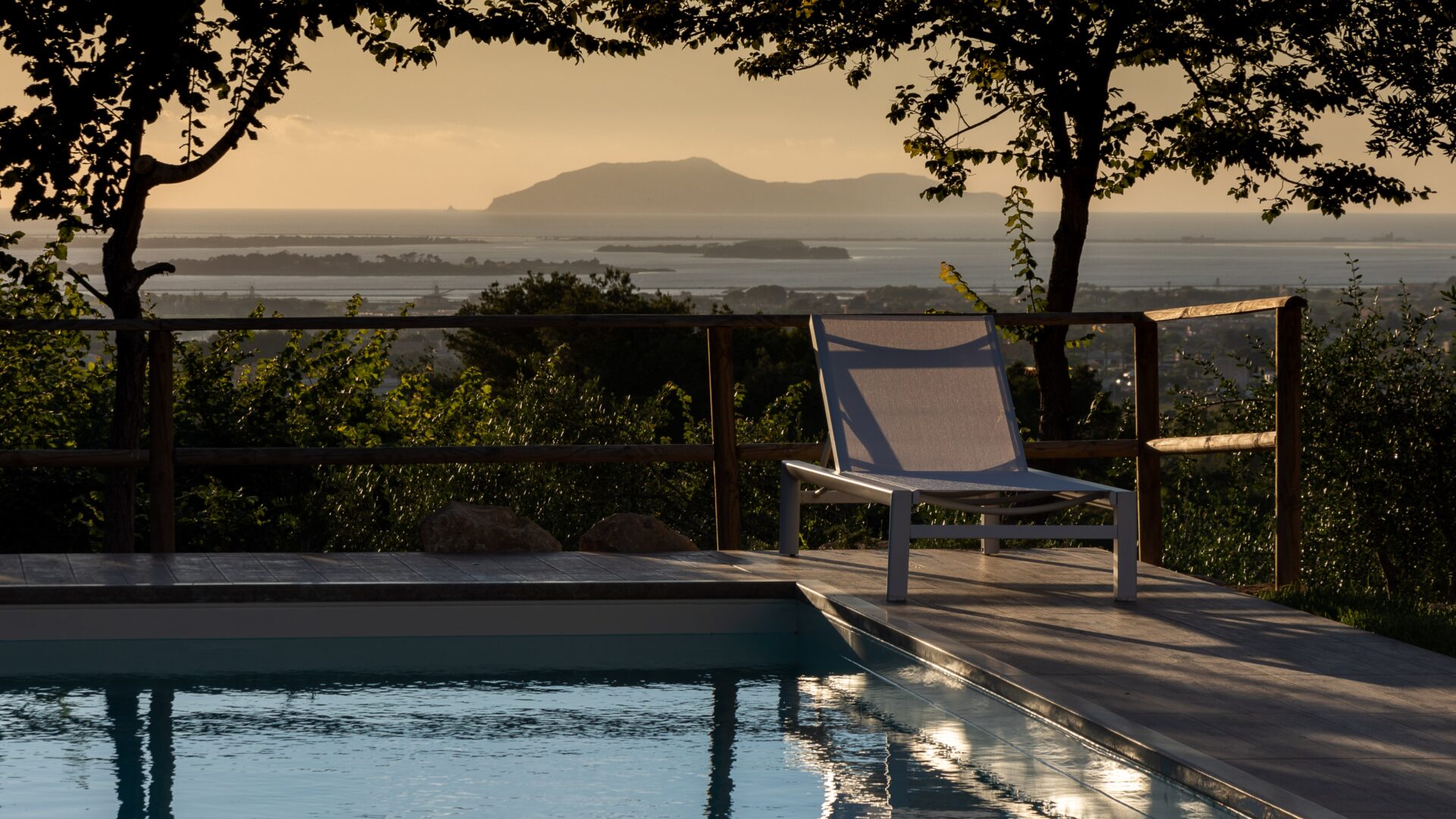 Villa Ferla Verde's pool and the panoramic view