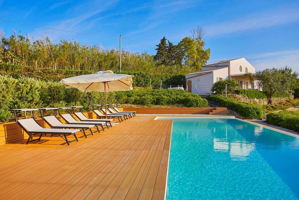 Casa Melograno's pool