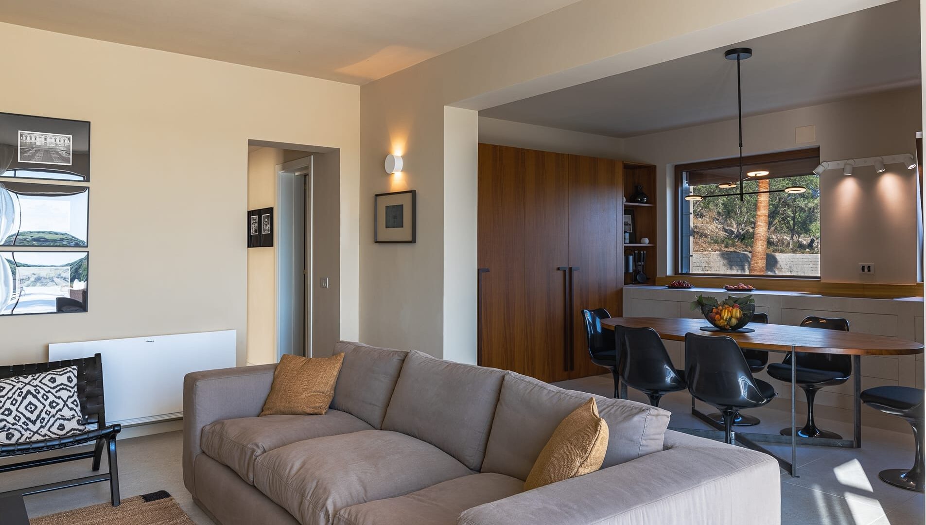 One of the living rooms of Villa Zenit