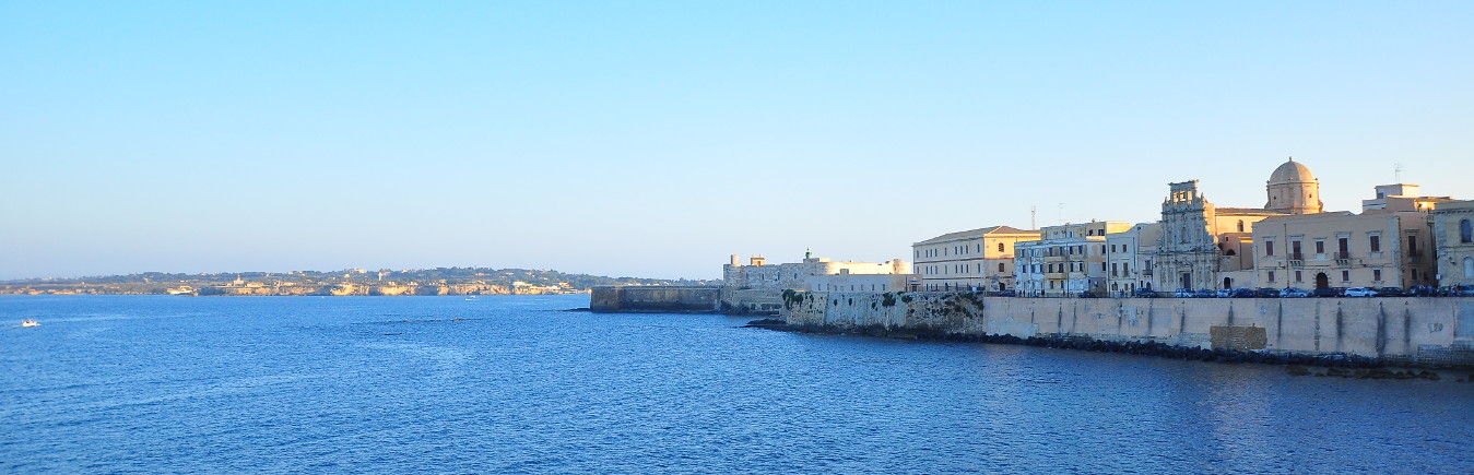 Siracusa header The view over Siracusa's Ortigia Sicily